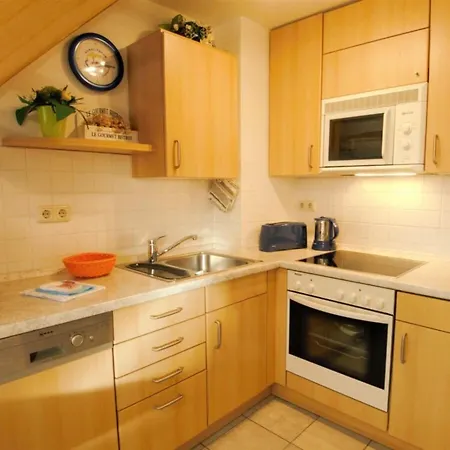 On The 5-72 Apartman Zingst